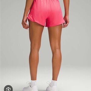 Lululemon Hotty Hot HR shorts 4”. Sz 4 glaze pink